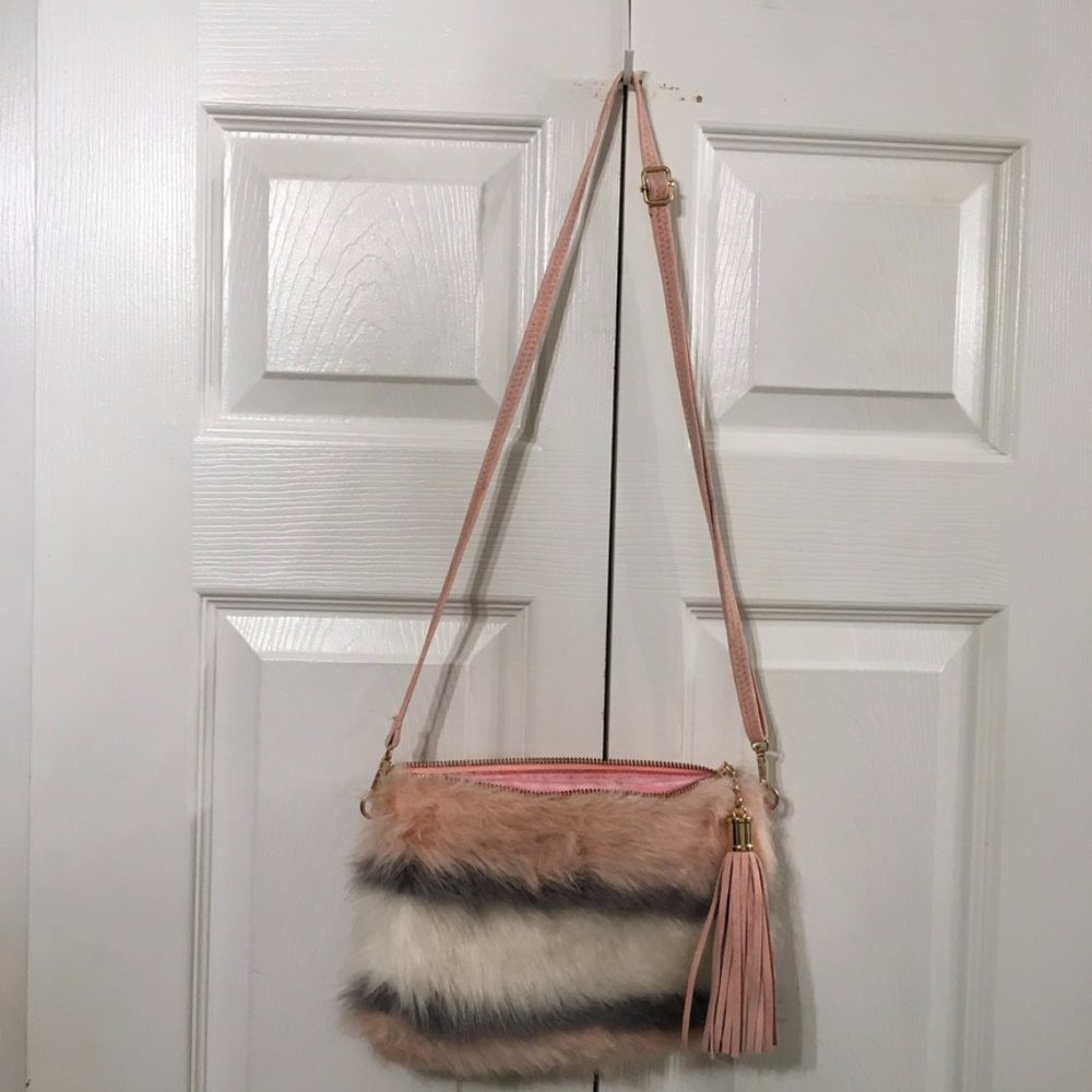 Bam forever Furry Shoulder Bag
